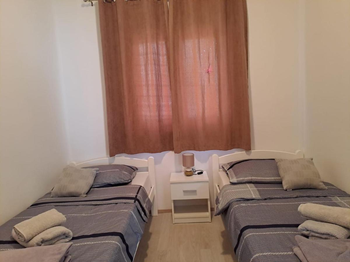 Apartman Tanja Bilice Exterior foto